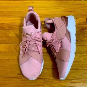 Blush Puma Tennis Shoes